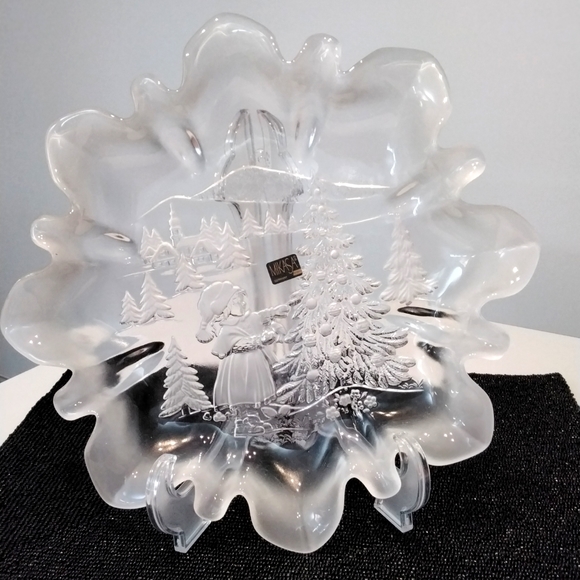 NWT Mikasa Christmas Story serving platter 13.5" - Picture 1 of 5